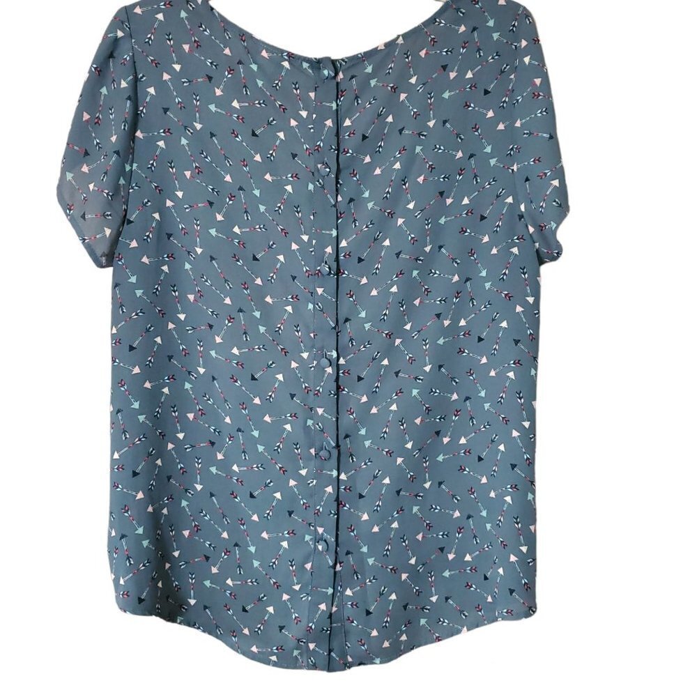 232 Torrid Abbey Arrow Georgette Button Back Grey… - image 5